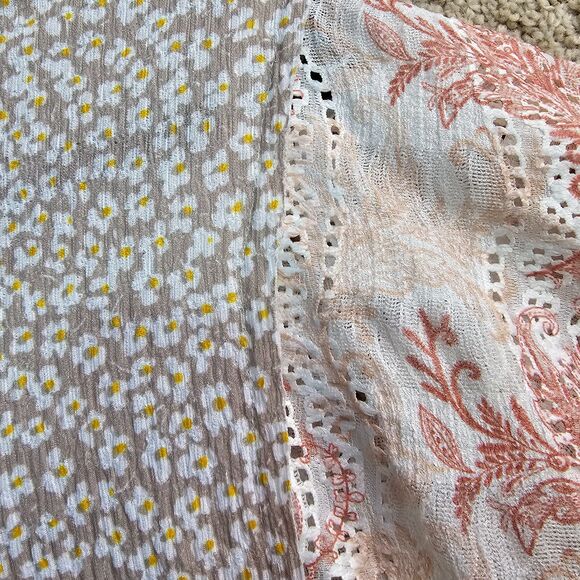 POL Boho Babe mixed media floral Blouse Multi-Color Pattern Women's Size Medium - Picture 10 of 15